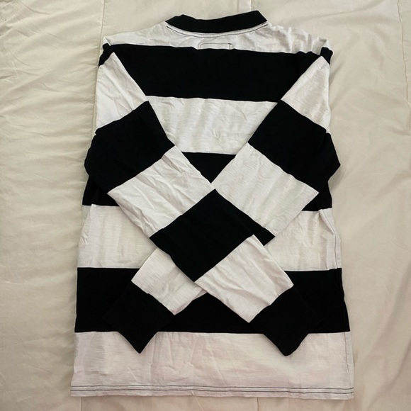 GUESS ORIGINALS black and white striped Crew - Picture 4 of 4